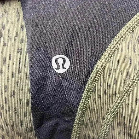 Lululemon Run Inspire II Crop Green Dot Leggings 2 - Picture 5 of 8